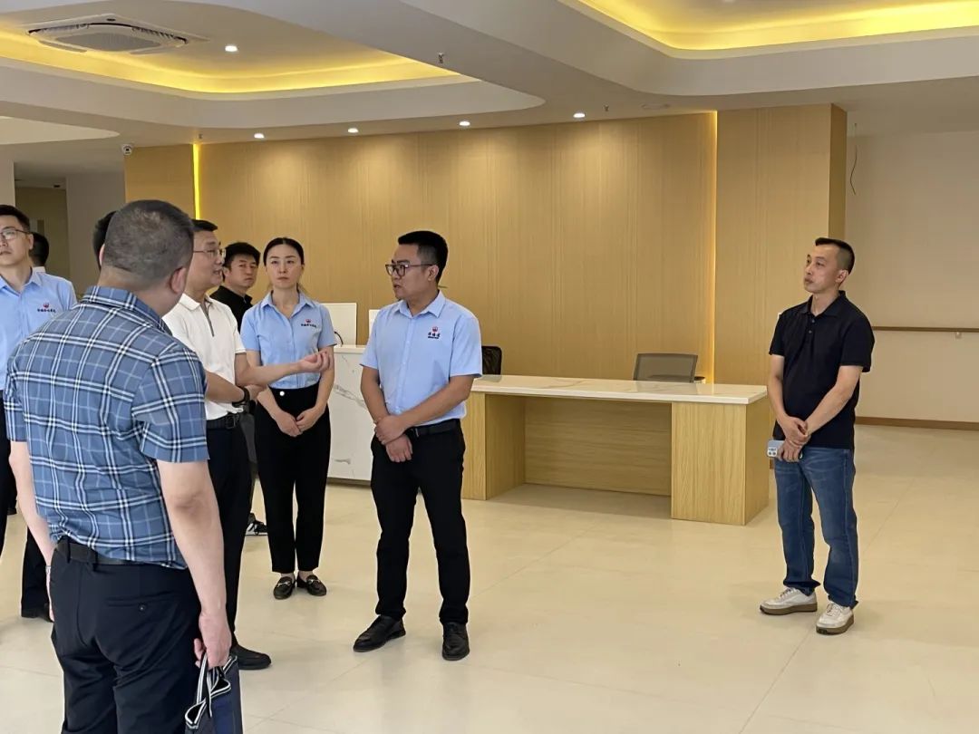 640(2).jpg 640(2).jpg